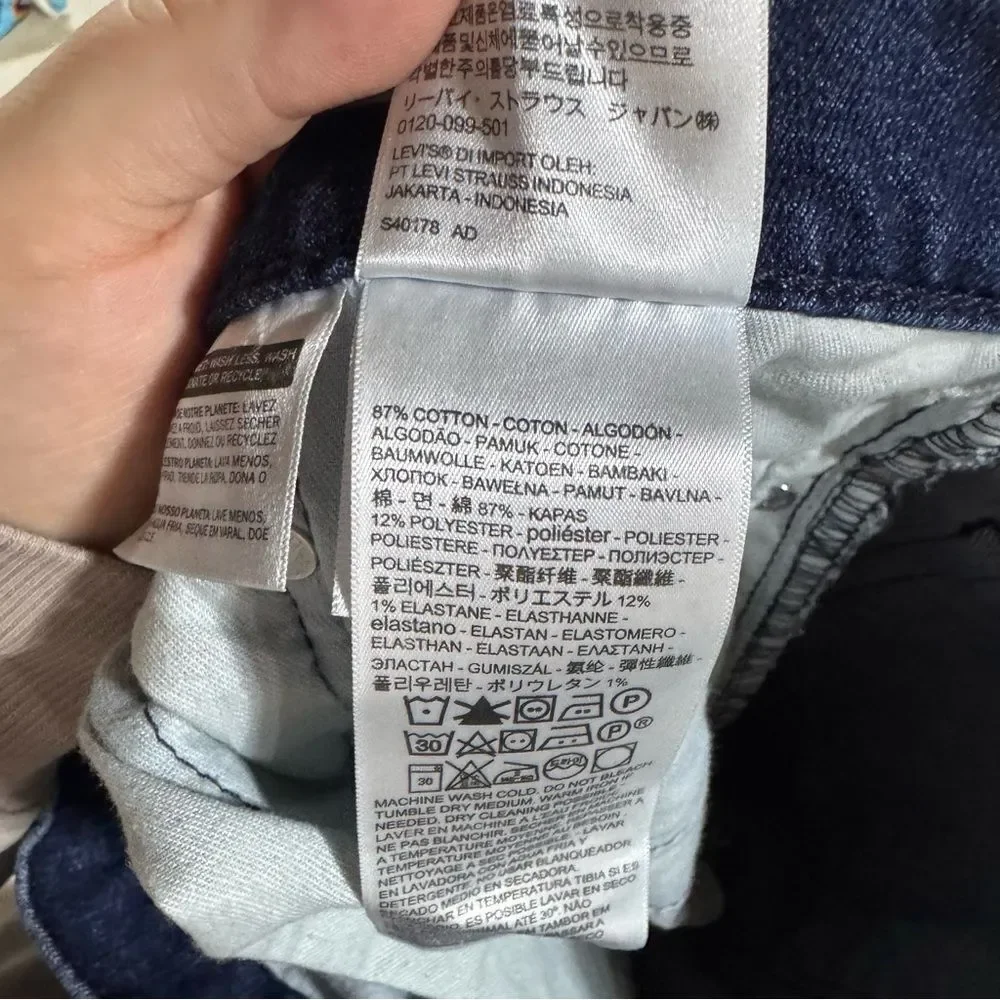 Levi's 541 38x30 Medium Wash Athletic Taper Jeans
